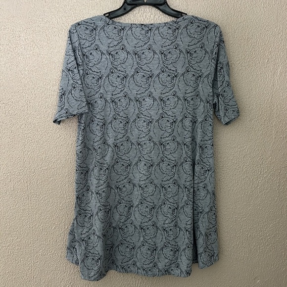 LuLaRoe Gray Bear Tunic Top Women’s XS - Picture 7 of 7